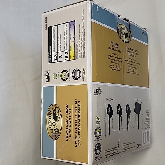 NEW in BOX Hampton Bay Solar LED 3-Head Solar Spotlight Kit - Picture 7 of 8